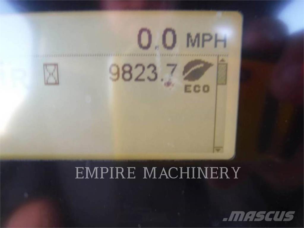 CAT 140M3 AWD Gréderek