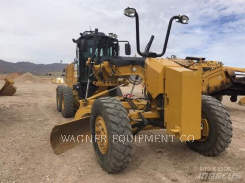CAT 140M3 AWD Gréderek
