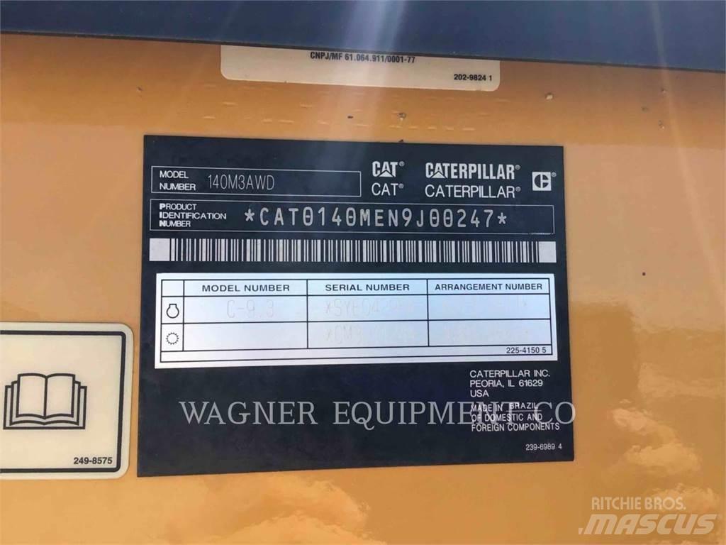 CAT 140M3 AWD Gréderek