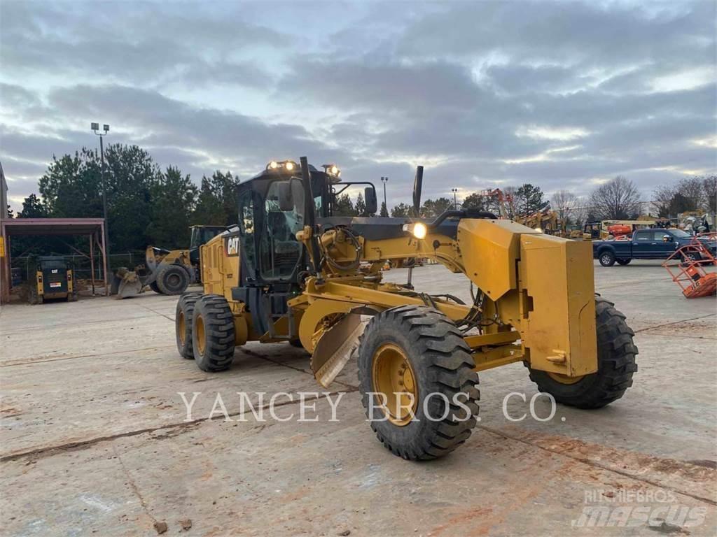 CAT 140M3 JOY Gréderek