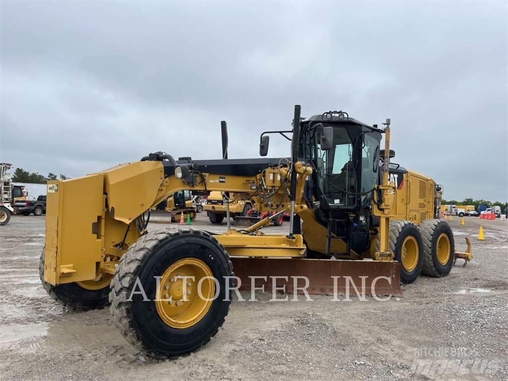 CAT 140M3 R Gréderek