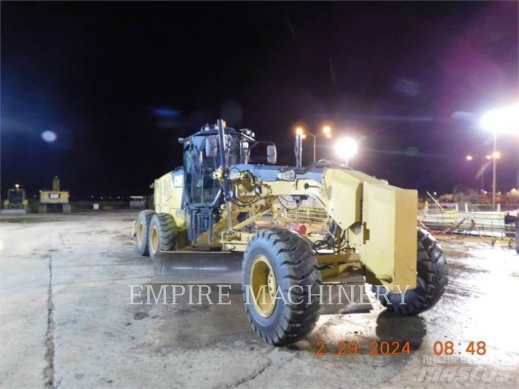 CAT 140M3 TE Gréderek