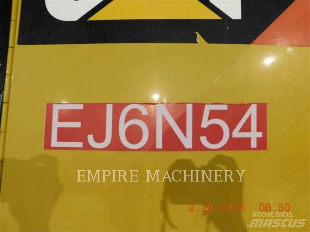 CAT 140M3 TE Gréderek