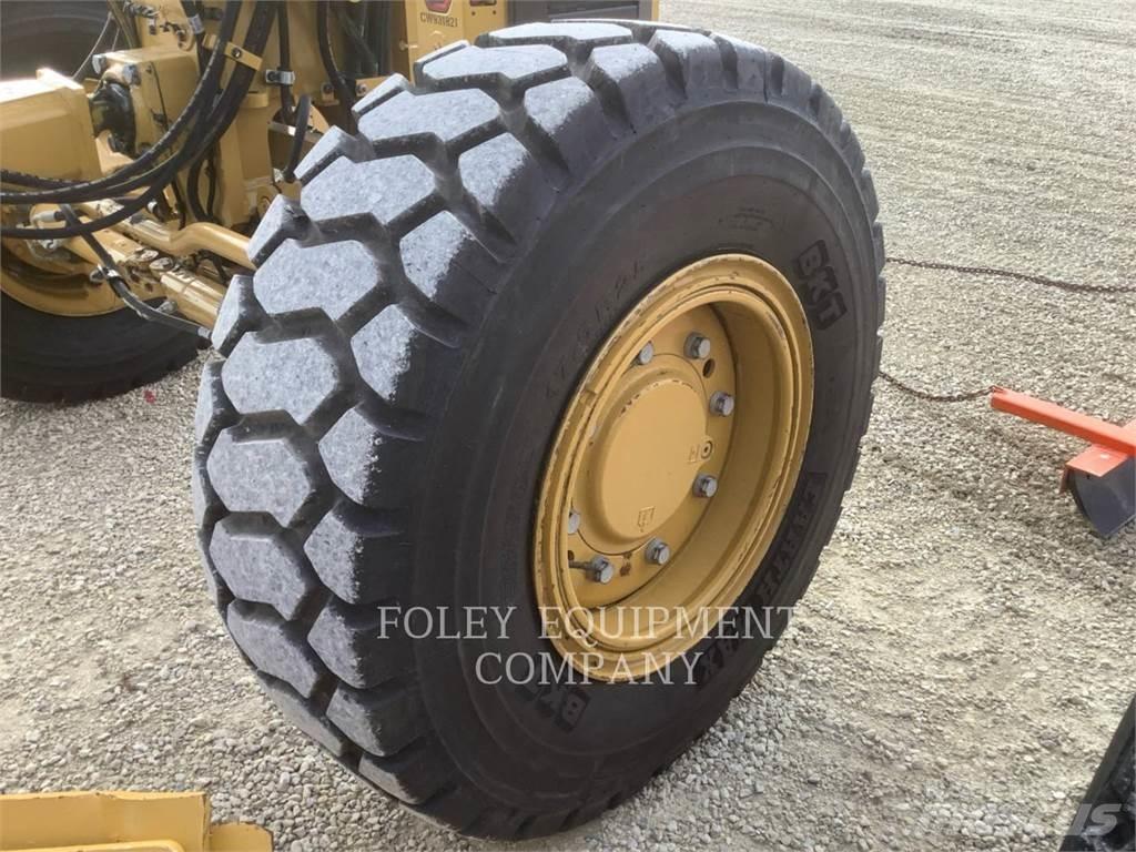 CAT 140M3AW Gréderek