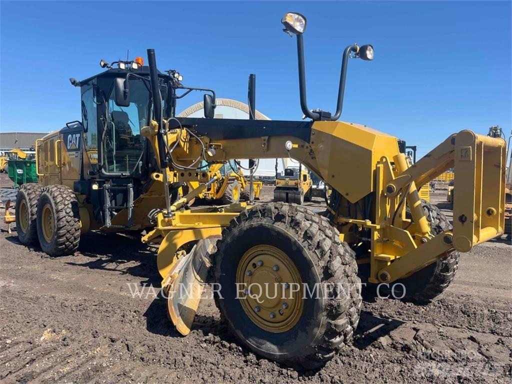 CAT 140M3AWD Gréderek