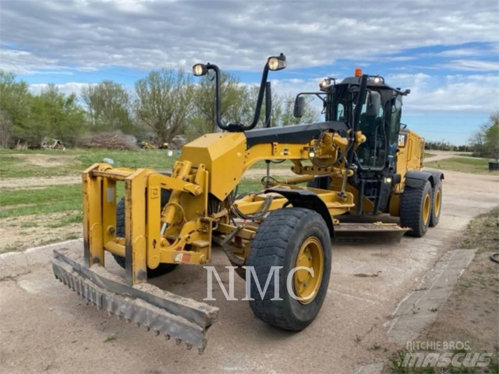 CAT 140M3AWD Gréderek