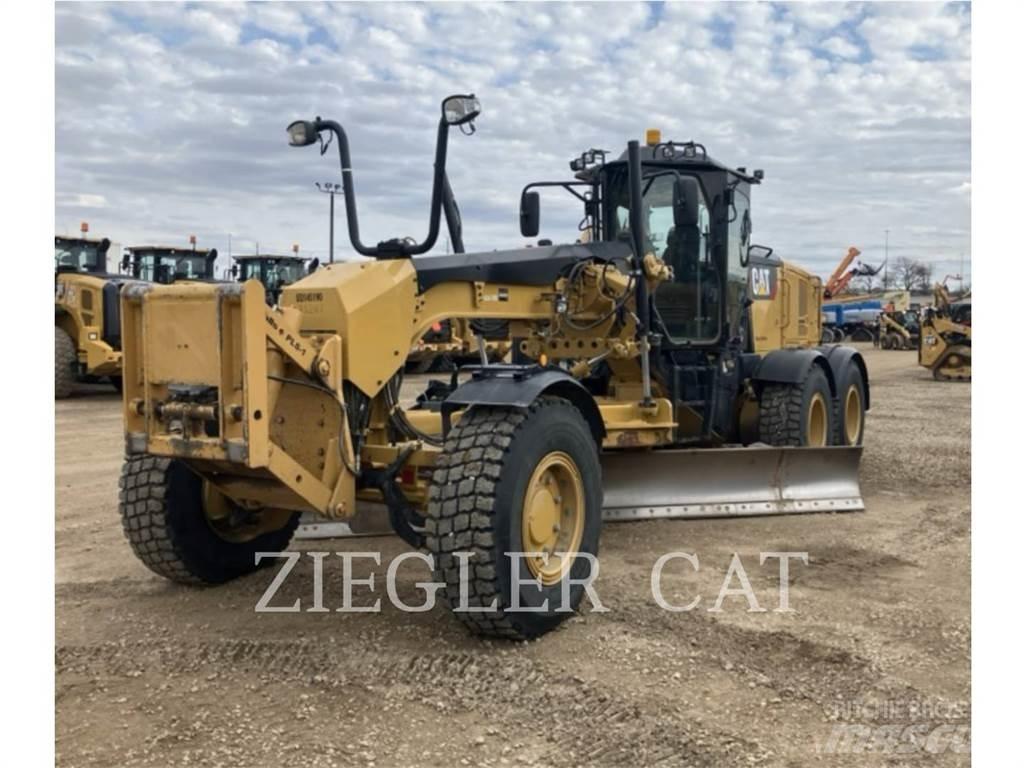 CAT 140M3AWD Gréderek