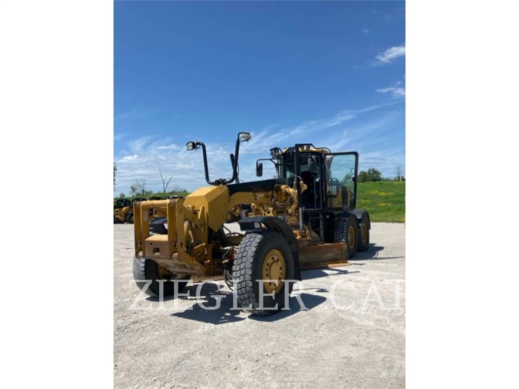 CAT 140MAWD Gréderek