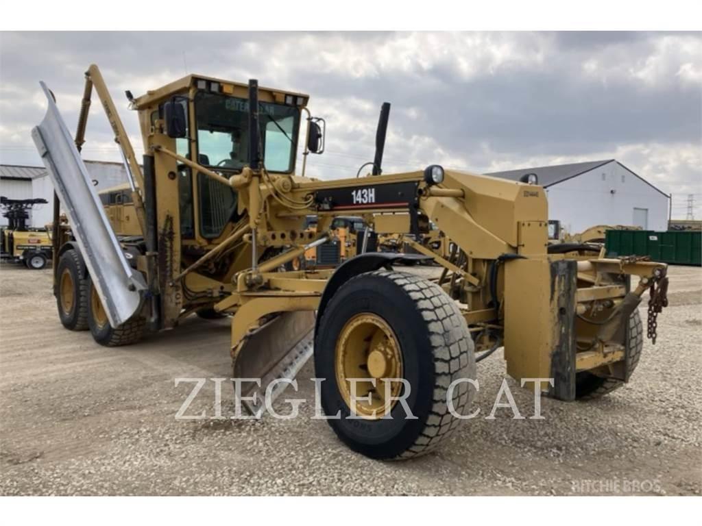 CAT 143H Gréderek