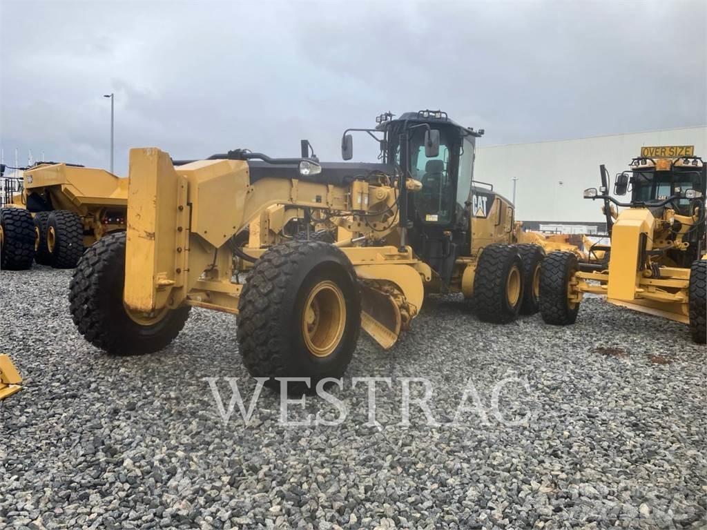 CAT 14M Gréderek
