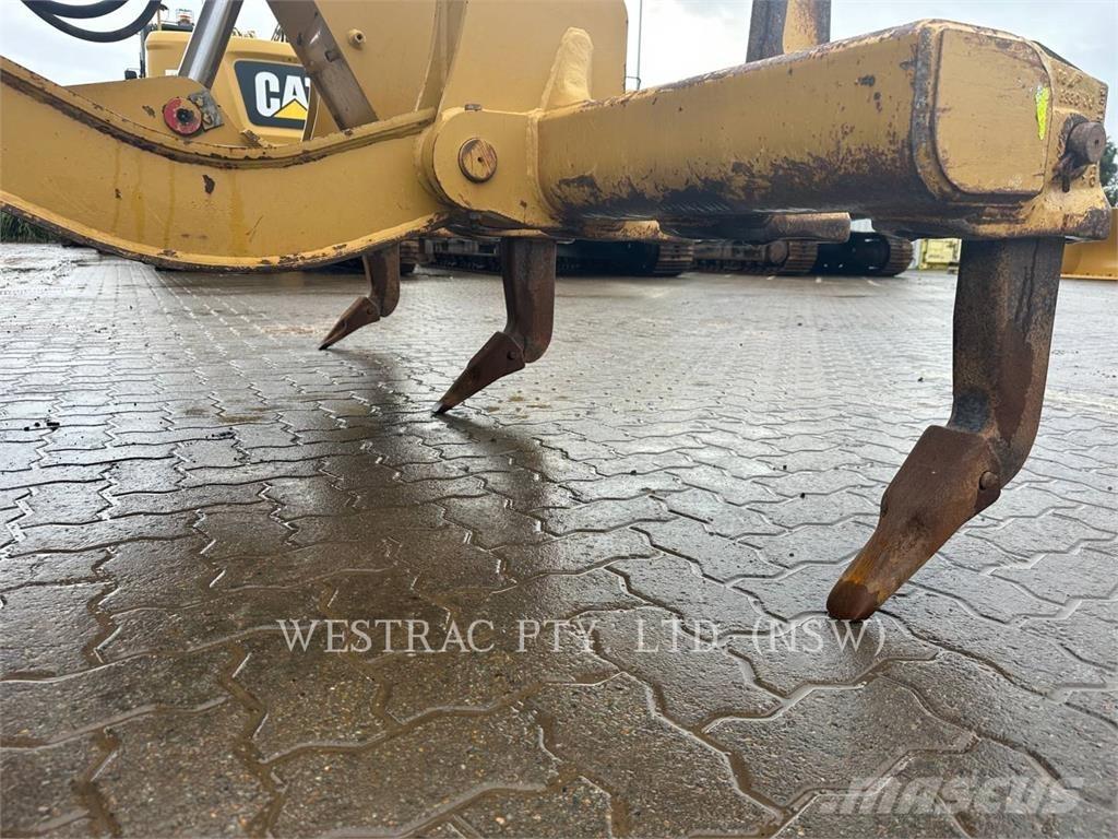 CAT 14M Gréderek