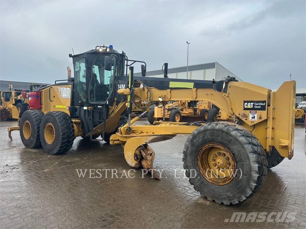 CAT 14M Gréderek