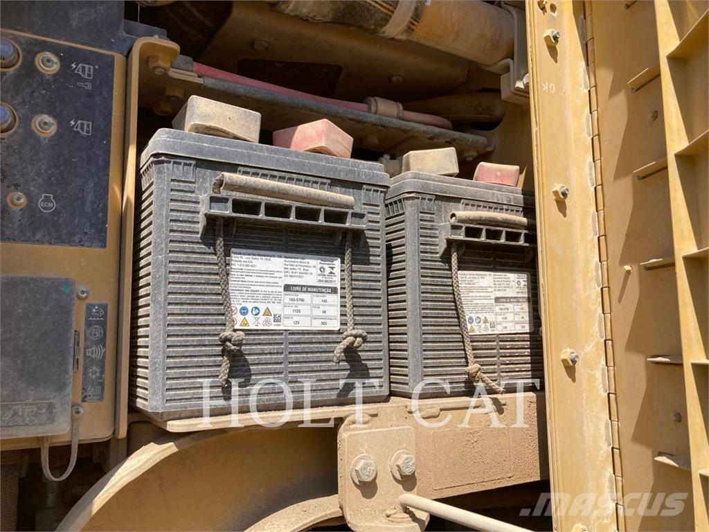 CAT 150-15AWD Gréderek