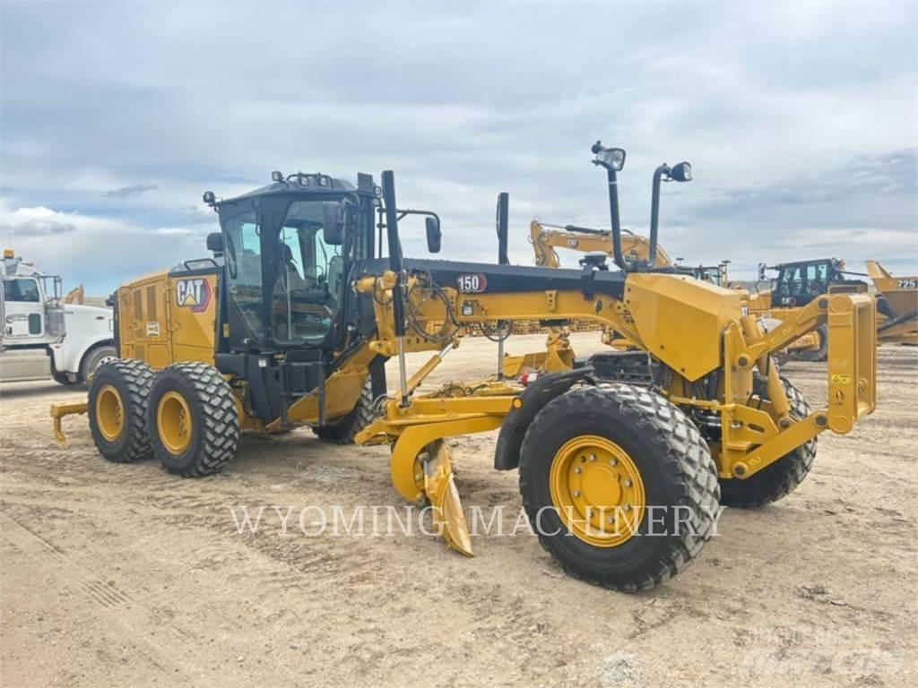 CAT 150 AWD Gréderek
