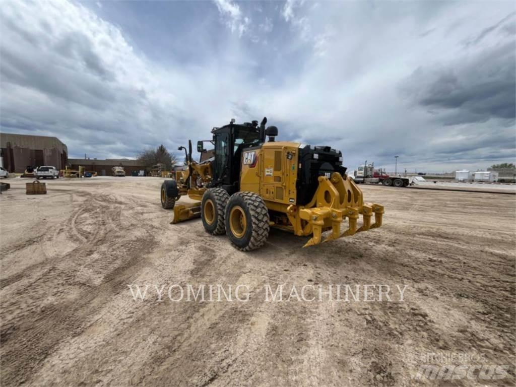 CAT 150 AWD Gréderek
