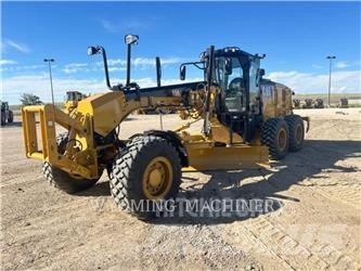 CAT 150 AWD Gréderek