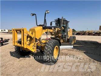 CAT 150 AWD Gréderek