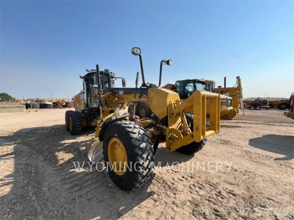 CAT 150 AWD Gréderek