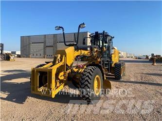 CAT 150 AWD Gréderek