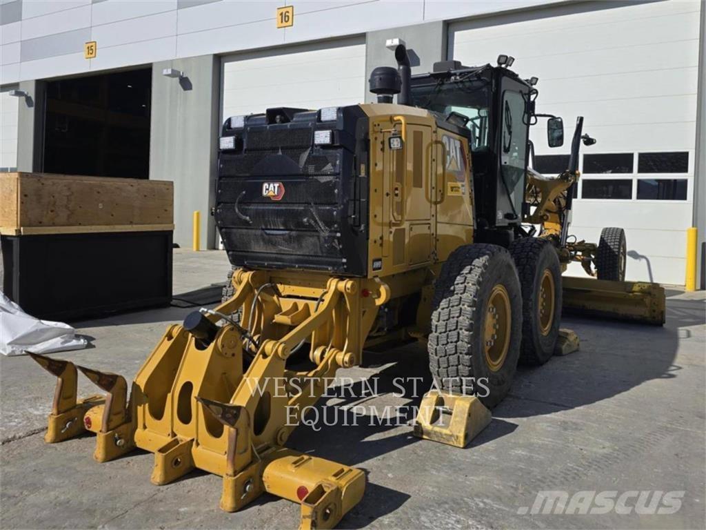 CAT 150 AWD Gréderek