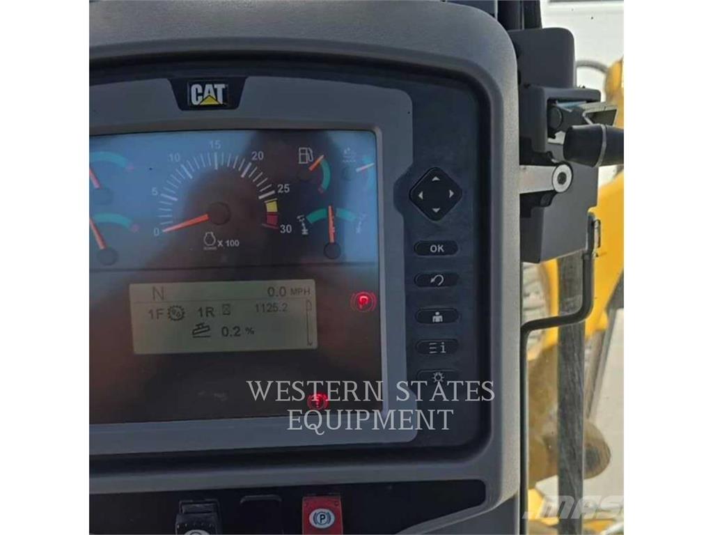 CAT 150 AWD Gréderek