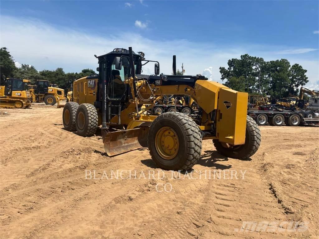 CAT 150 AWD Gréderek