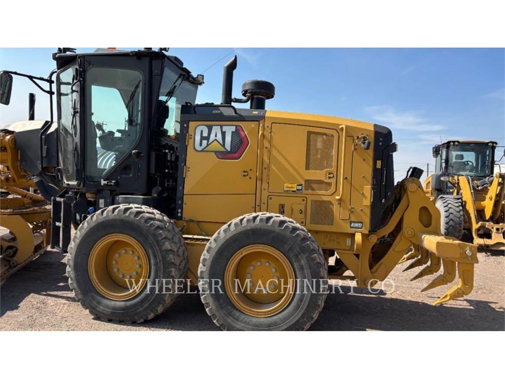 CAT 150 AWD Gréderek