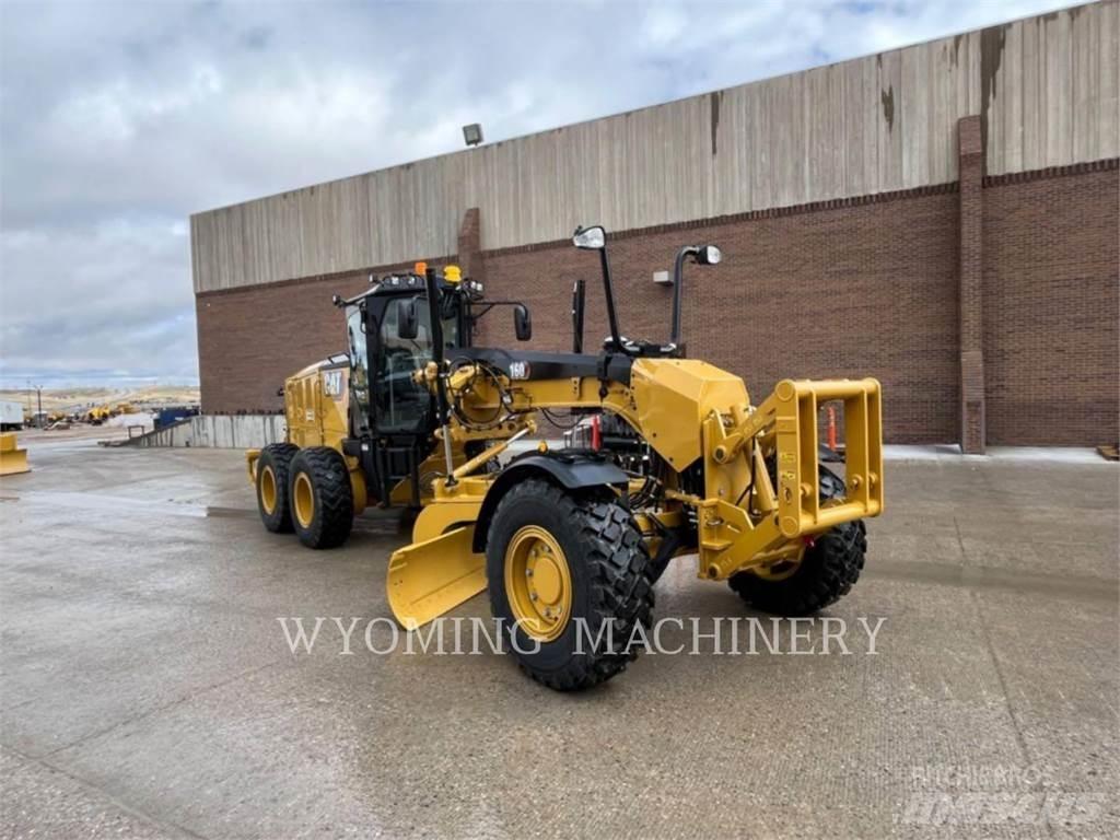 CAT 160 AWD Gréderek