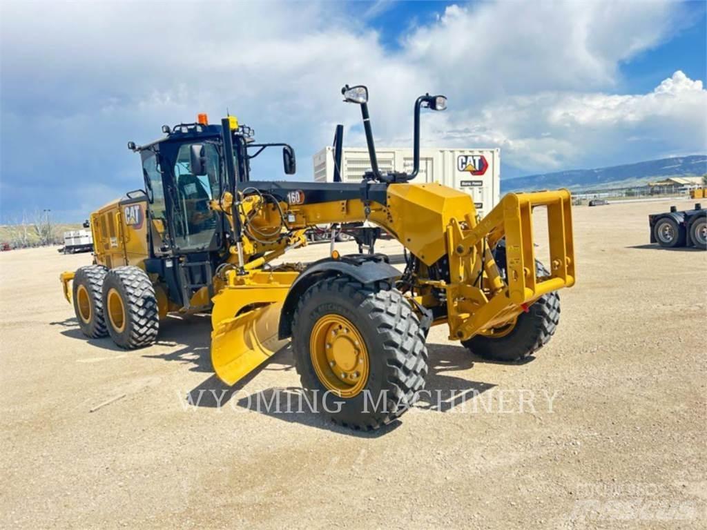 CAT 160 AWD Gréderek