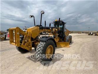 CAT 160 AWD Gréderek