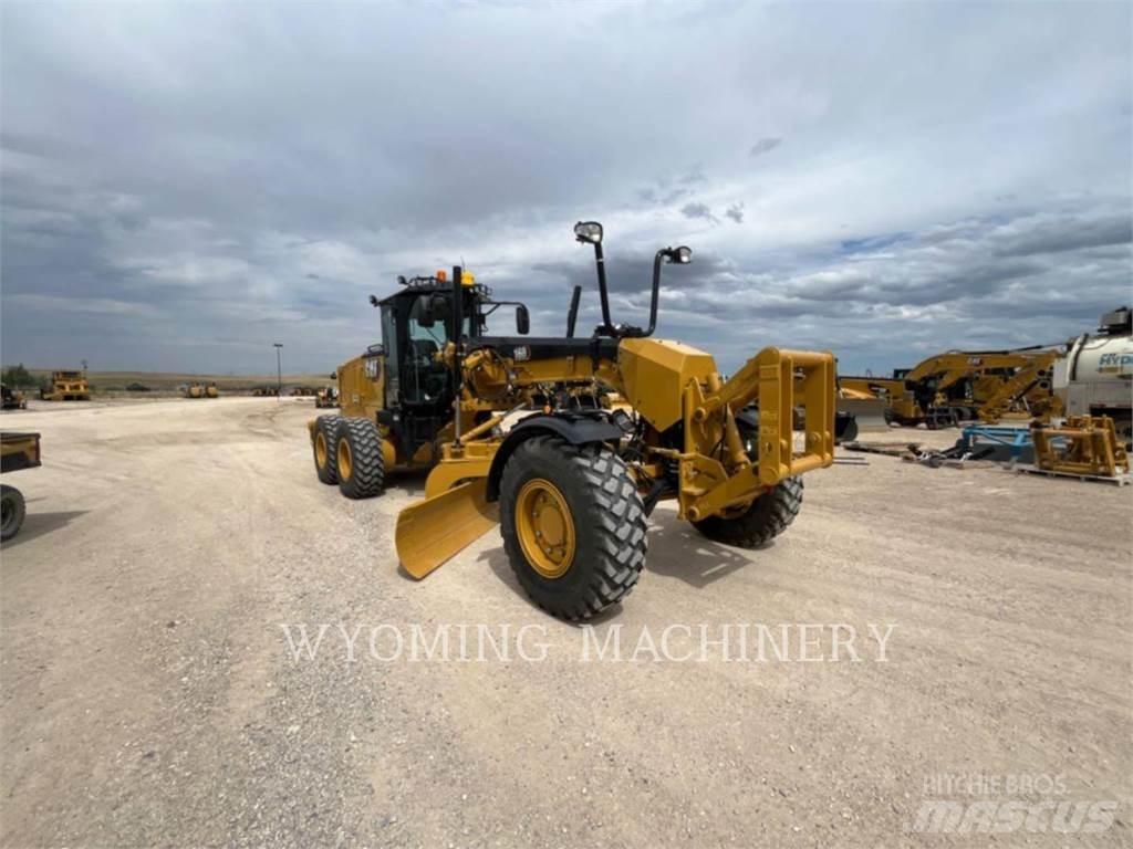 CAT 160 AWD Gréderek