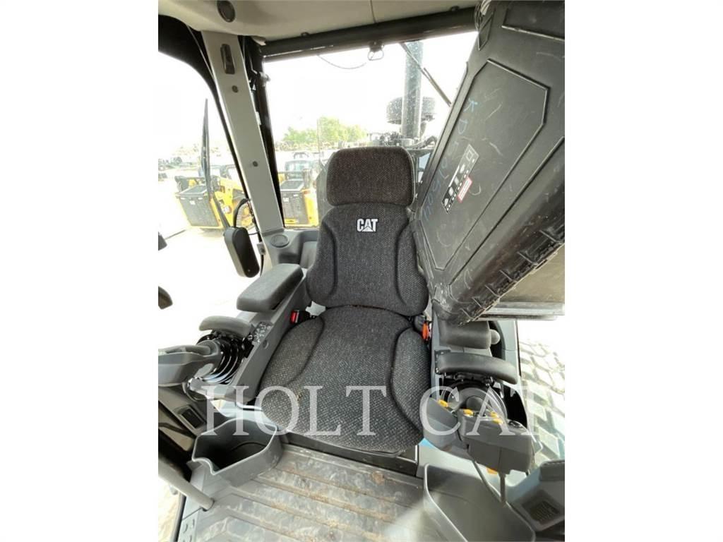 CAT 160AWD JOY Gréderek