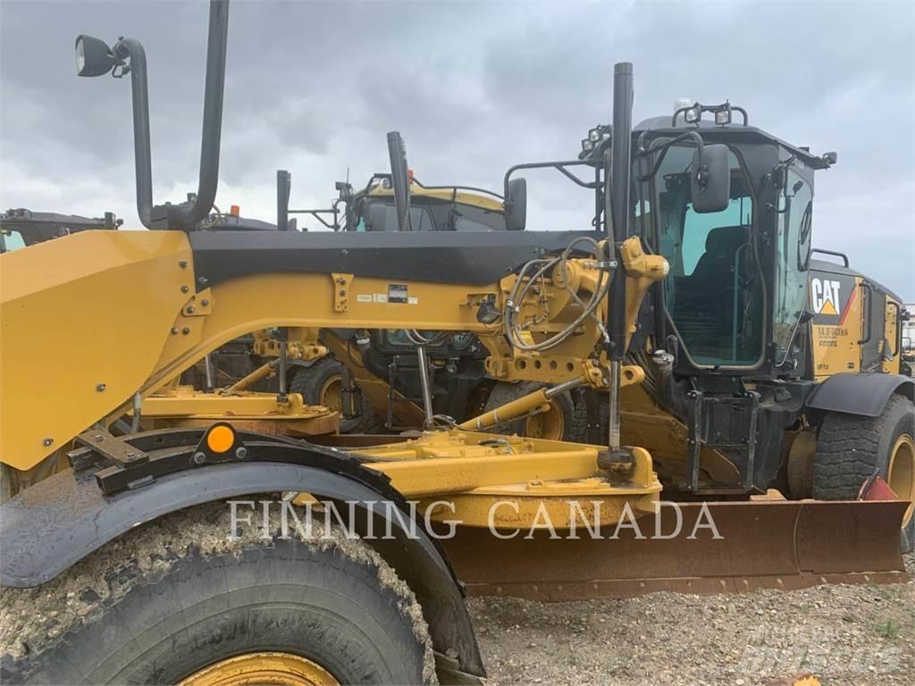 CAT 160M AWD Gréderek