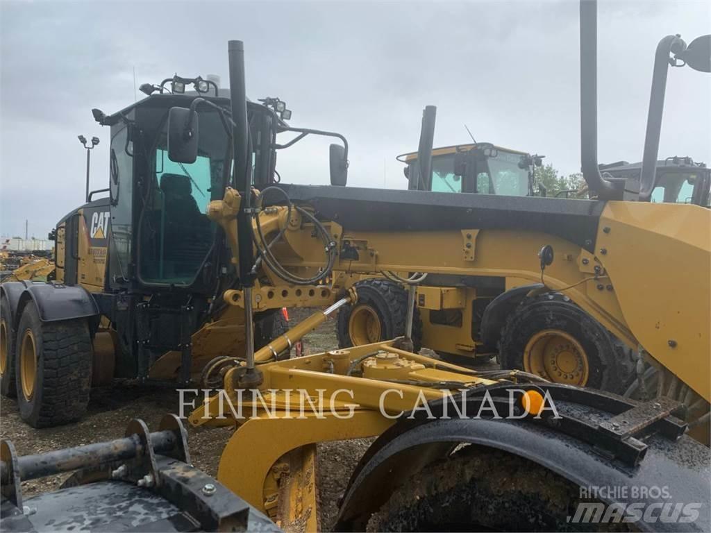 CAT 160M AWD Gréderek