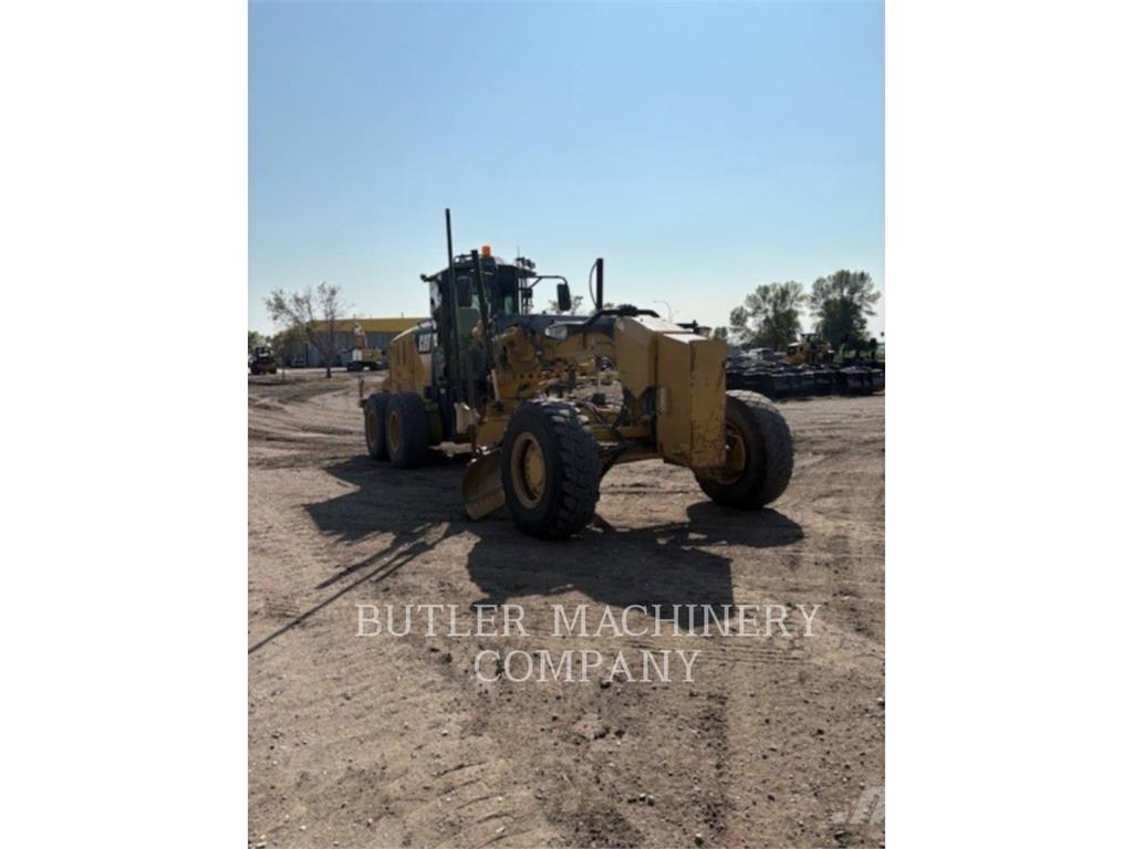 CAT 160M2AWD Gréderek