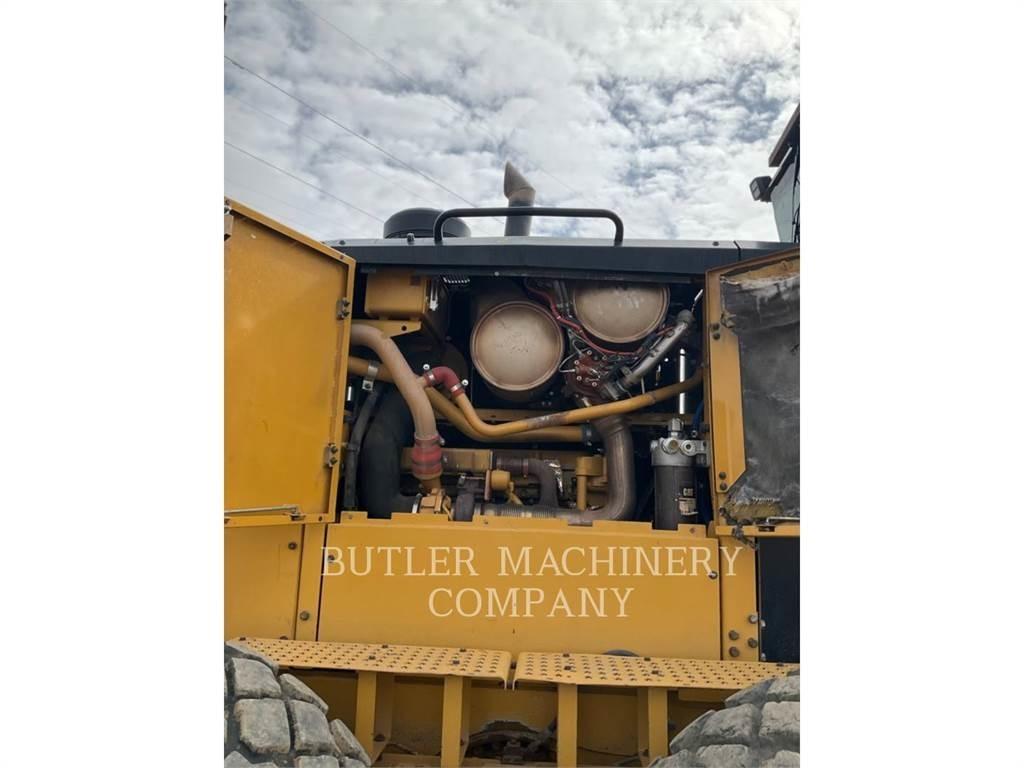 CAT 16M3 Gréderek