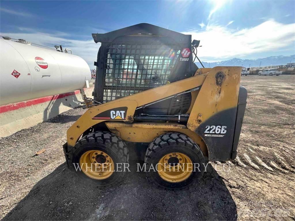 CAT 226B MA11 Kompaktrakodók