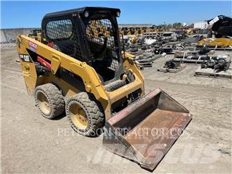 CAT 226D Kompaktrakodók