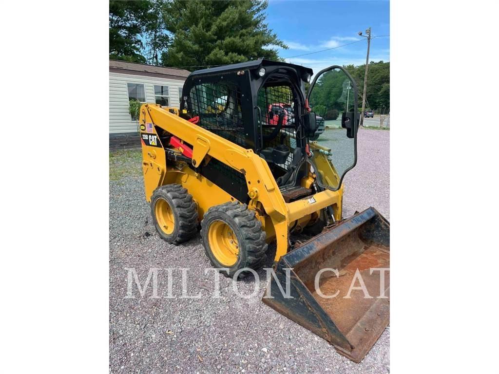 CAT 226D Kompaktrakodók