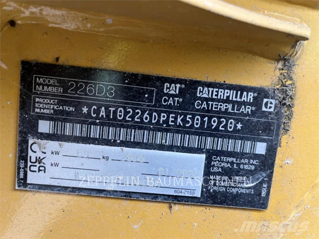 CAT 226D Kompaktrakodók
