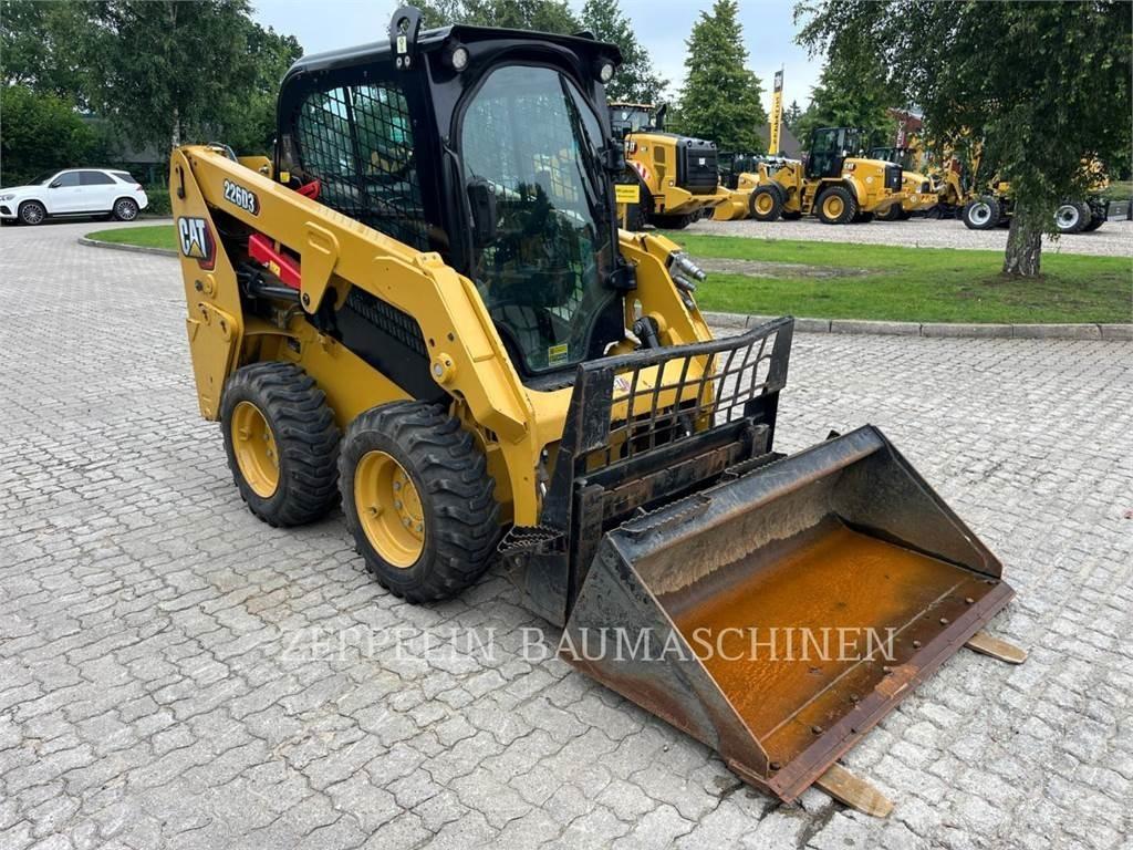 CAT 226D Kompaktrakodók