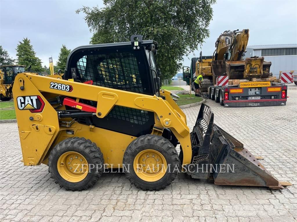 CAT 226D Kompaktrakodók