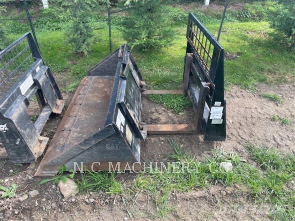 CAT 226D Kompaktrakodók