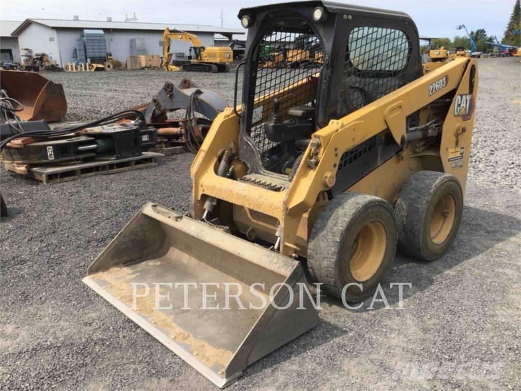 CAT 226D3 Kompaktrakodók