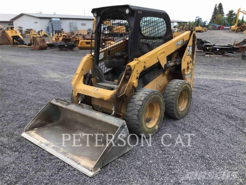 CAT 226D3 Kompaktrakodók
