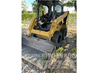 CAT 226D3 C1H2 Kompaktrakodók