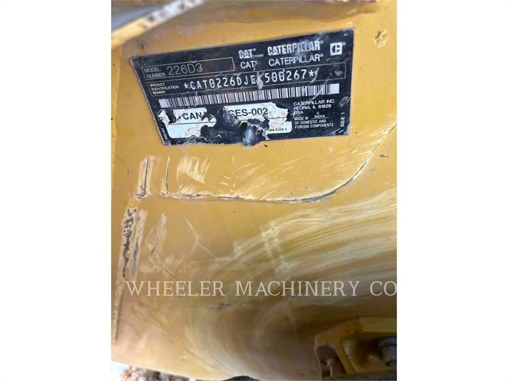 CAT 226D3 C1H2 Kompaktrakodók