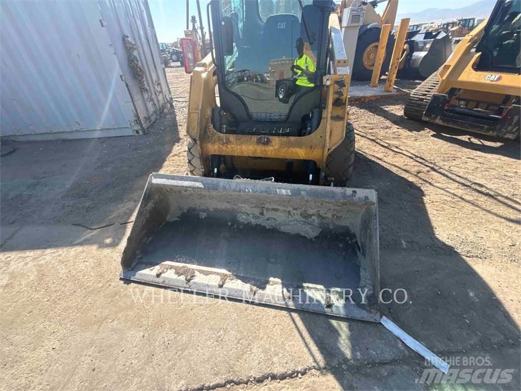 CAT 226D3 C3H2 Kompaktrakodók