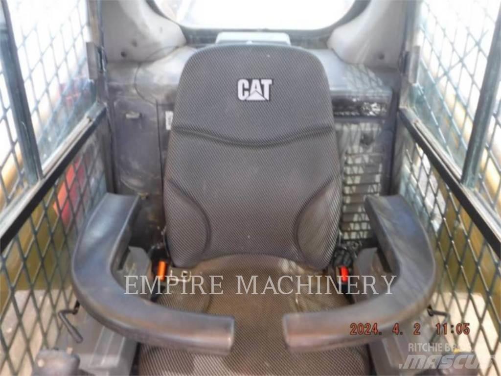 CAT 226D3 CA Kompaktrakodók