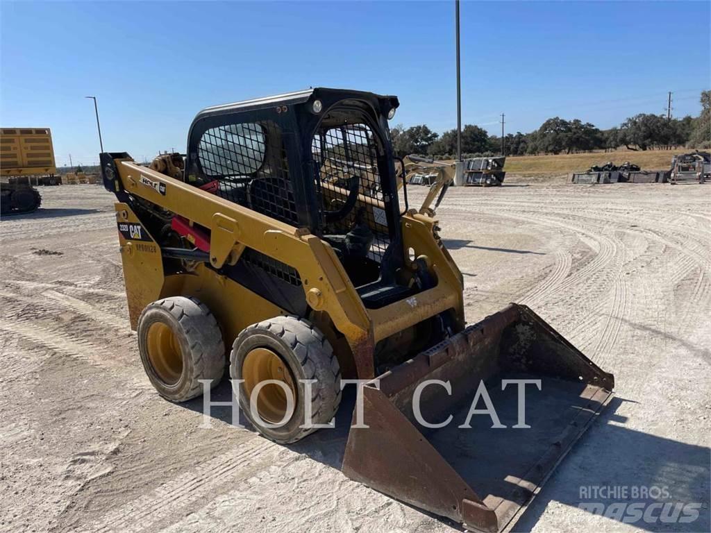 CAT 232D Kompaktrakodók